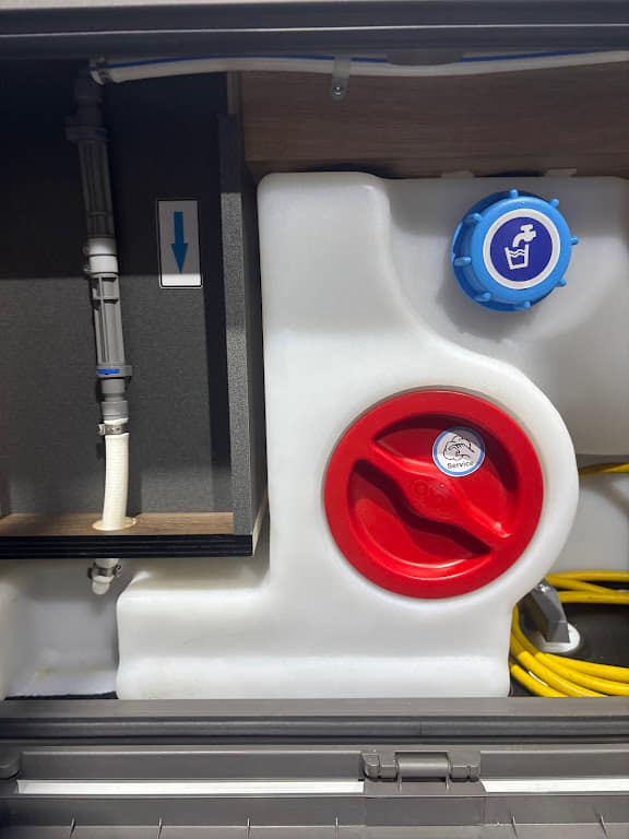 Wassertank im Wohnwagen